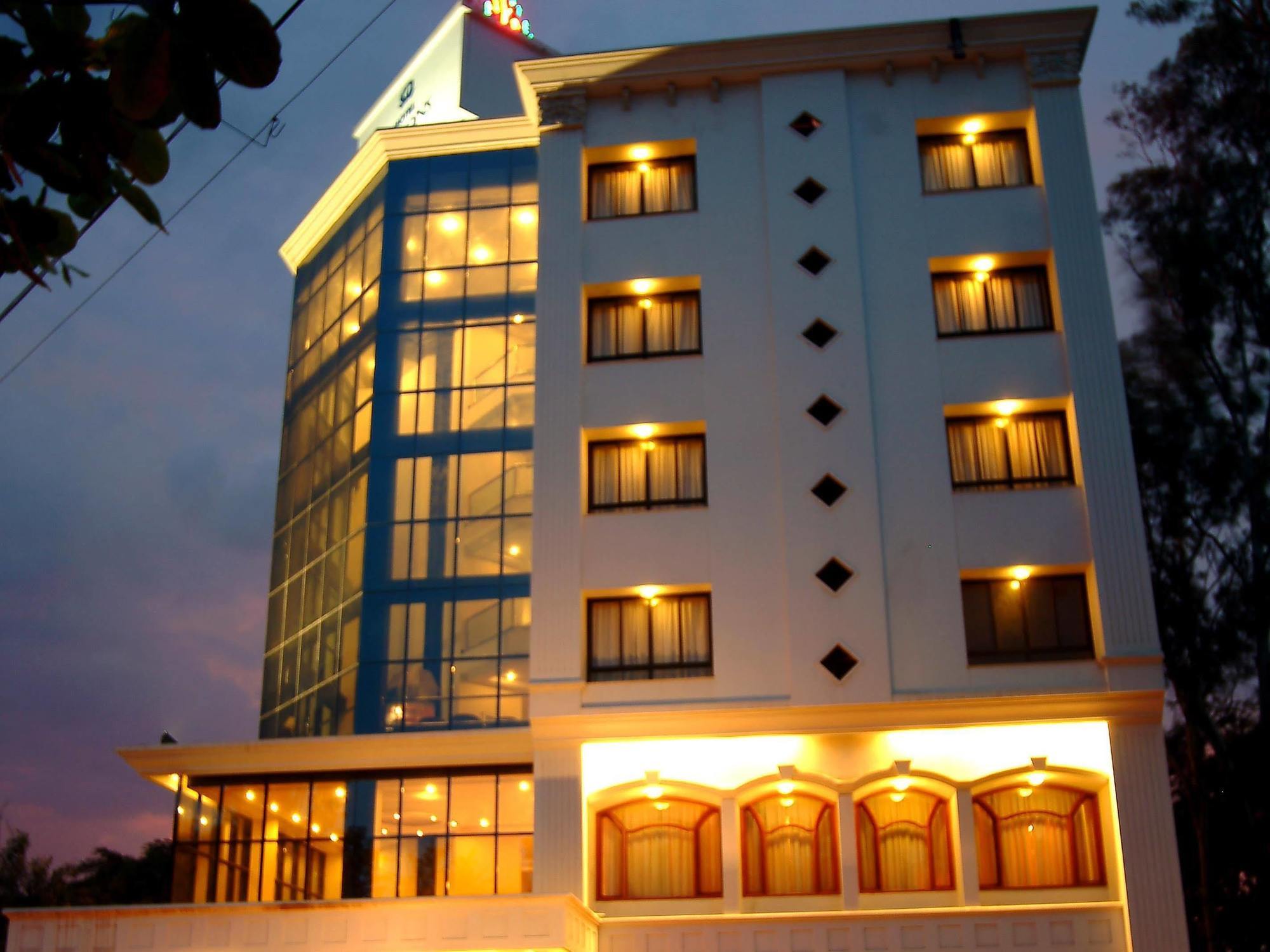 Citrus Hotel Kolhapur Dış mekan fotoğraf